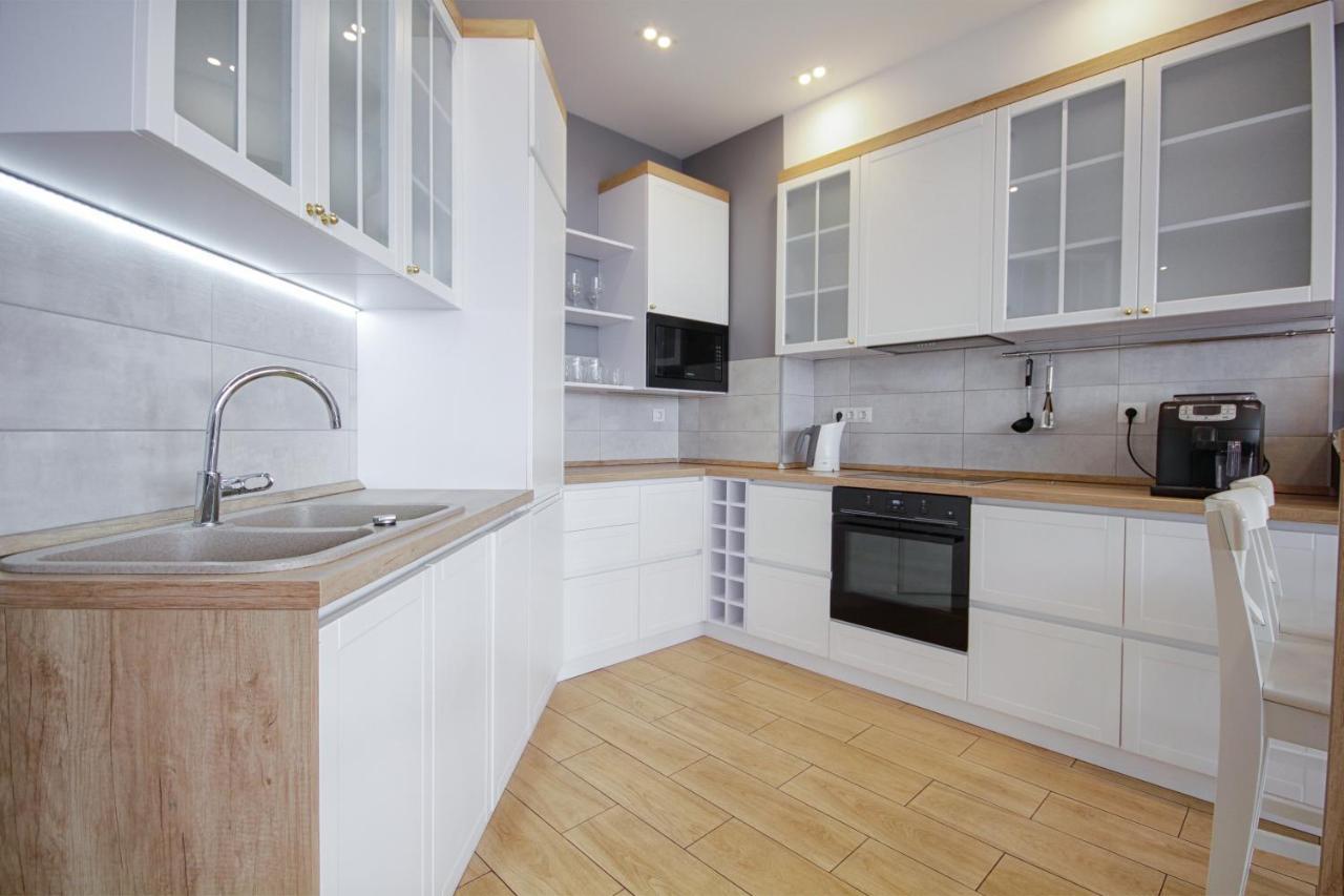 Gagarin Plaza Apartment 敖德萨 外观 照片