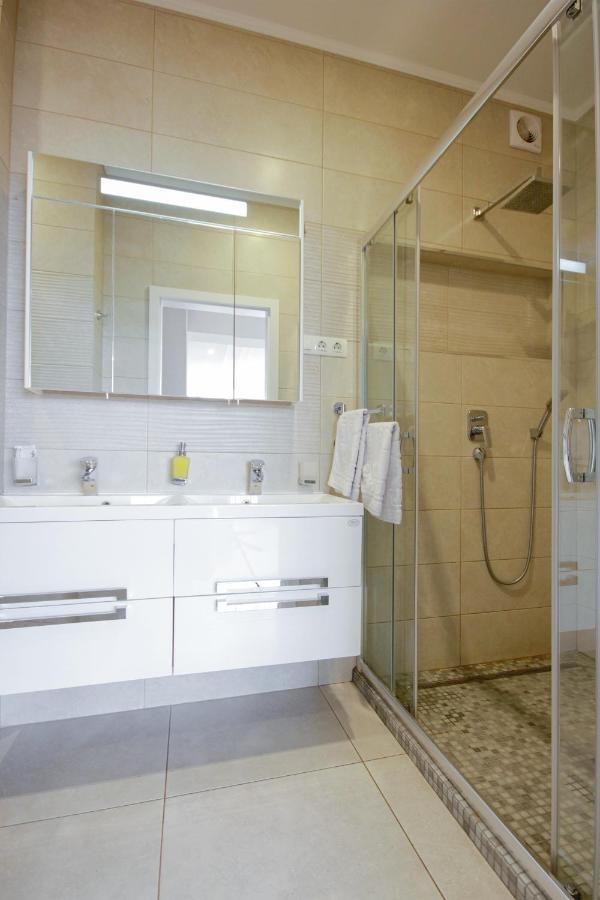 Gagarin Plaza Apartment 敖德萨 外观 照片