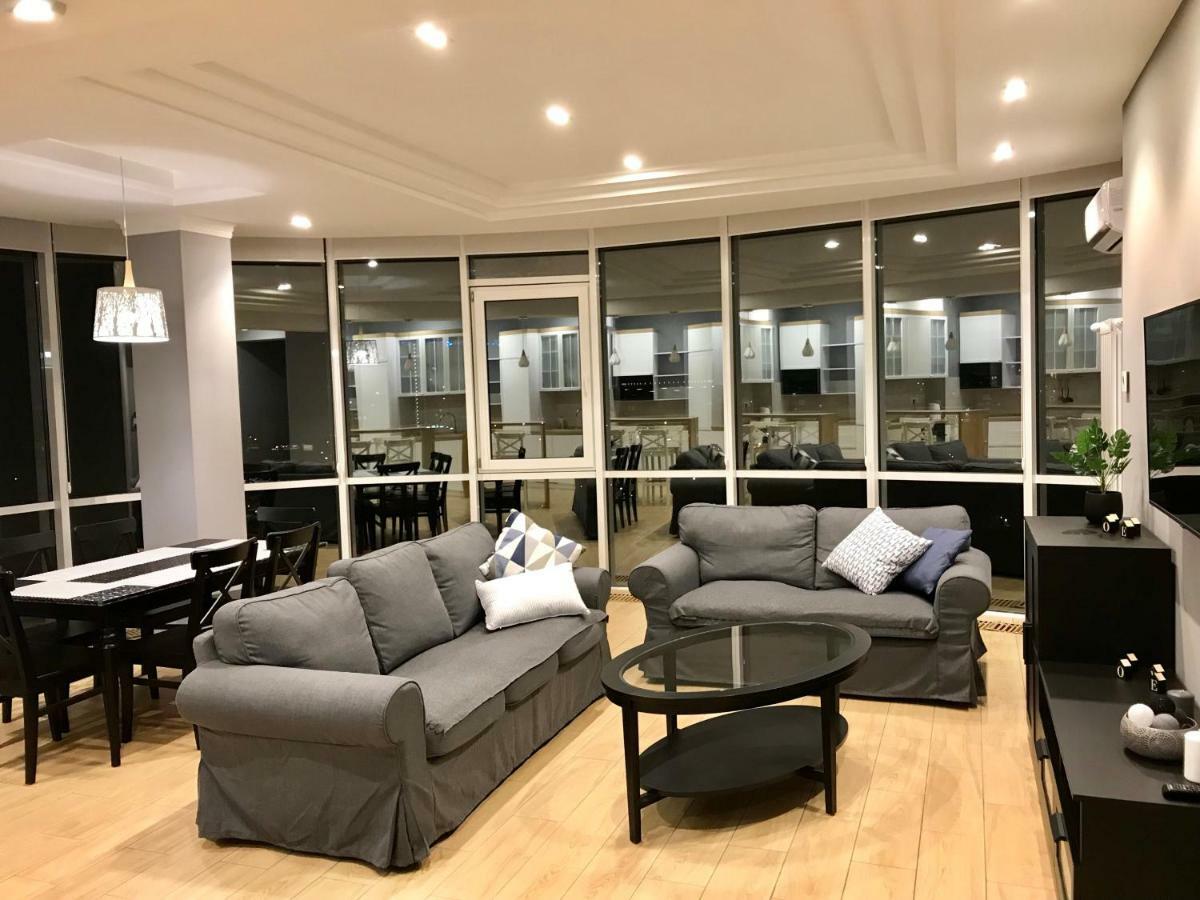 Gagarin Plaza Apartment 敖德萨 外观 照片